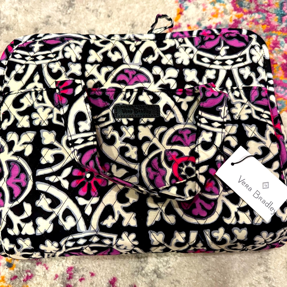 “Vera Bradley” Hanging Organizer
